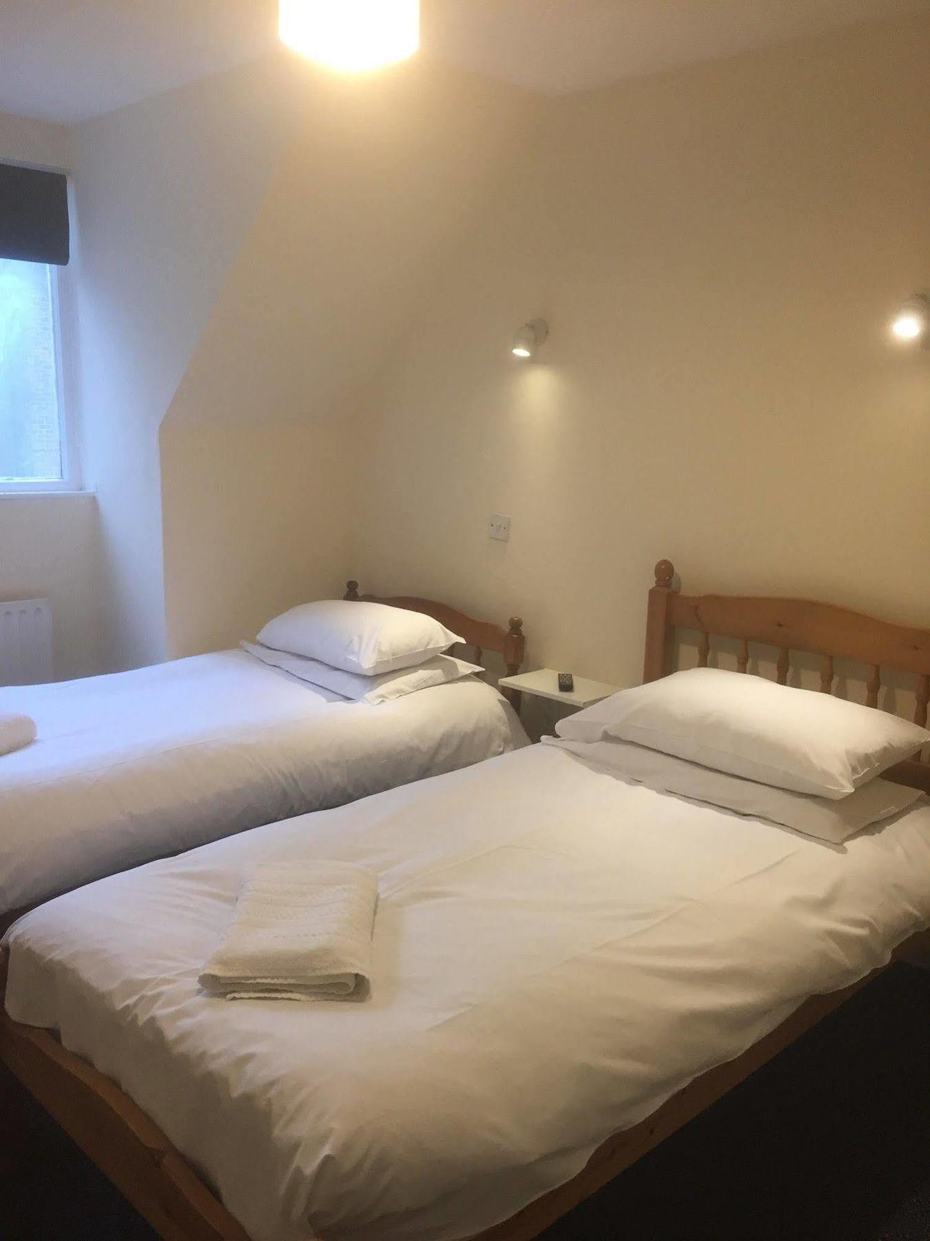 Mary Rose Inn Hotel Orpington Eksteriør bilde